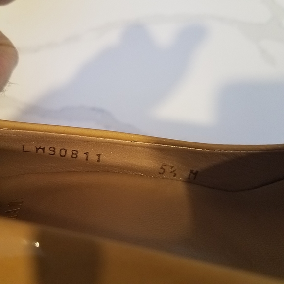 Stuart Weitzman Leather Peep Toe Heels  Size 5.5 - Picture 14 of 14